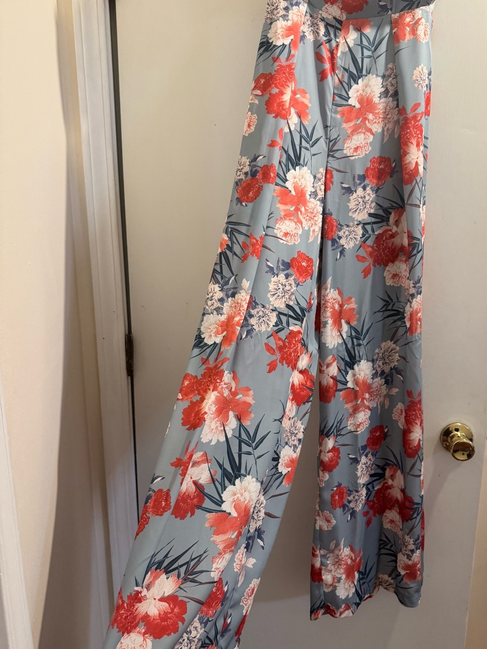 Wide-Leg Floral Jumpsuit  in Light Blue, Coral and White flowers. Like new!